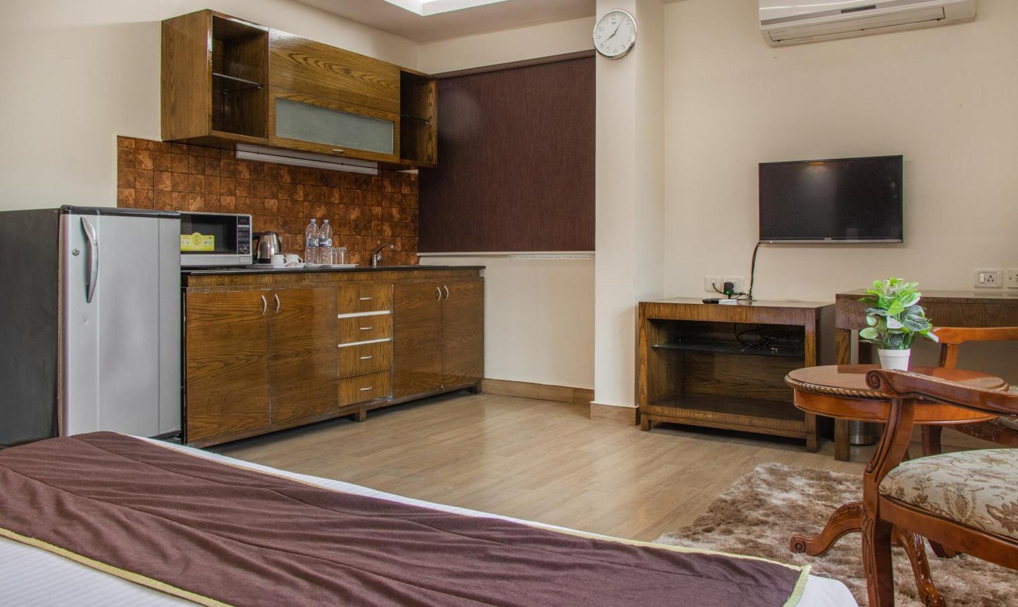 Athasri Hotel Infantry Road Bangalore Exterior photo